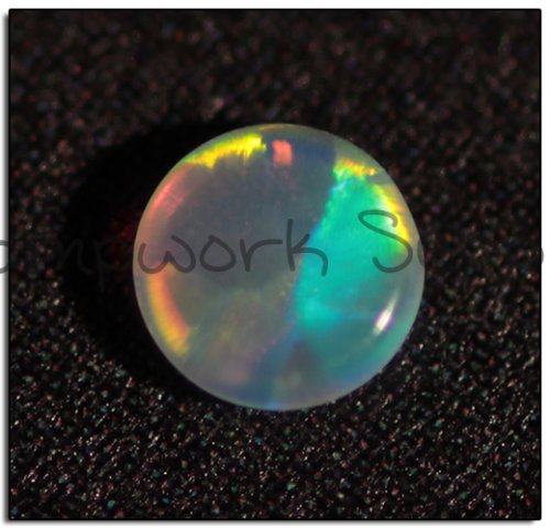 Kyocera 3mm Coin Opal - Pink Red Fire