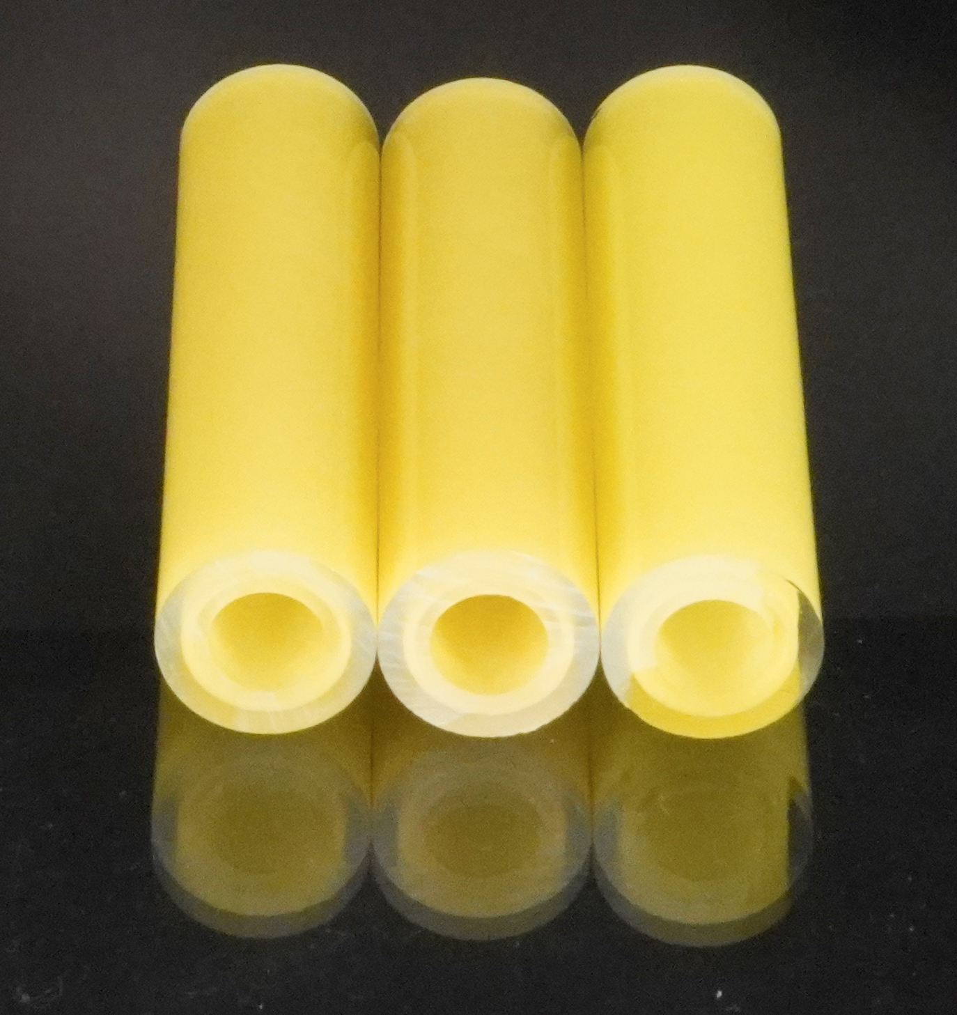 BoroGlow Luminous Lemon V1 Glow In The Dark Glass Tube - UV Reactive Aqua Glow - B Grade