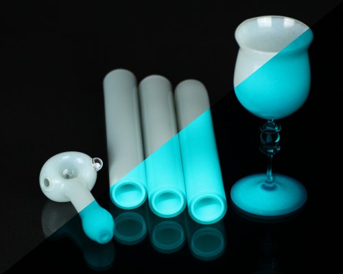 BoroGlow Pastel Mint Green Glow In The Dark Glass Tube - UV Reactive Aqua Glow