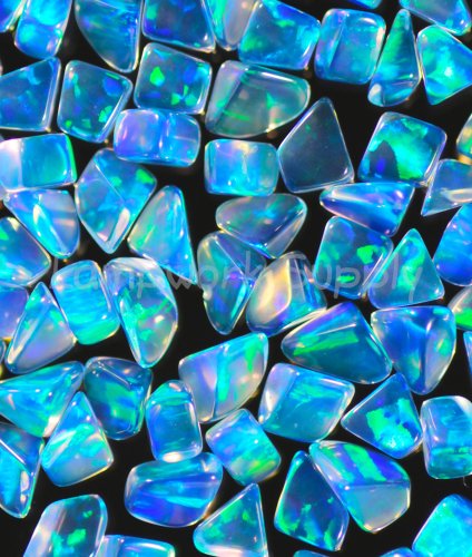 Kyocera 3-4mm Tumbled Opal - Blue No Fire
